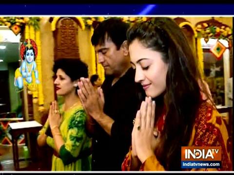 TV actress Aditi Sharma take blessing from Lord Krishna