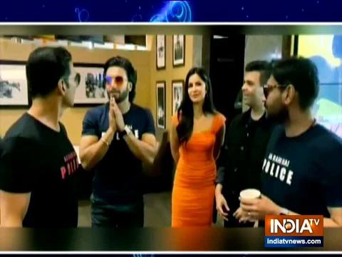 Akshay Kumar takes Ranveer Singh's class for getting late at Sooryavanshi trailer launch