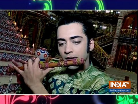 Sumedh Mudgalkar and Mallika Singh from Radha Krishna serial make laddoos